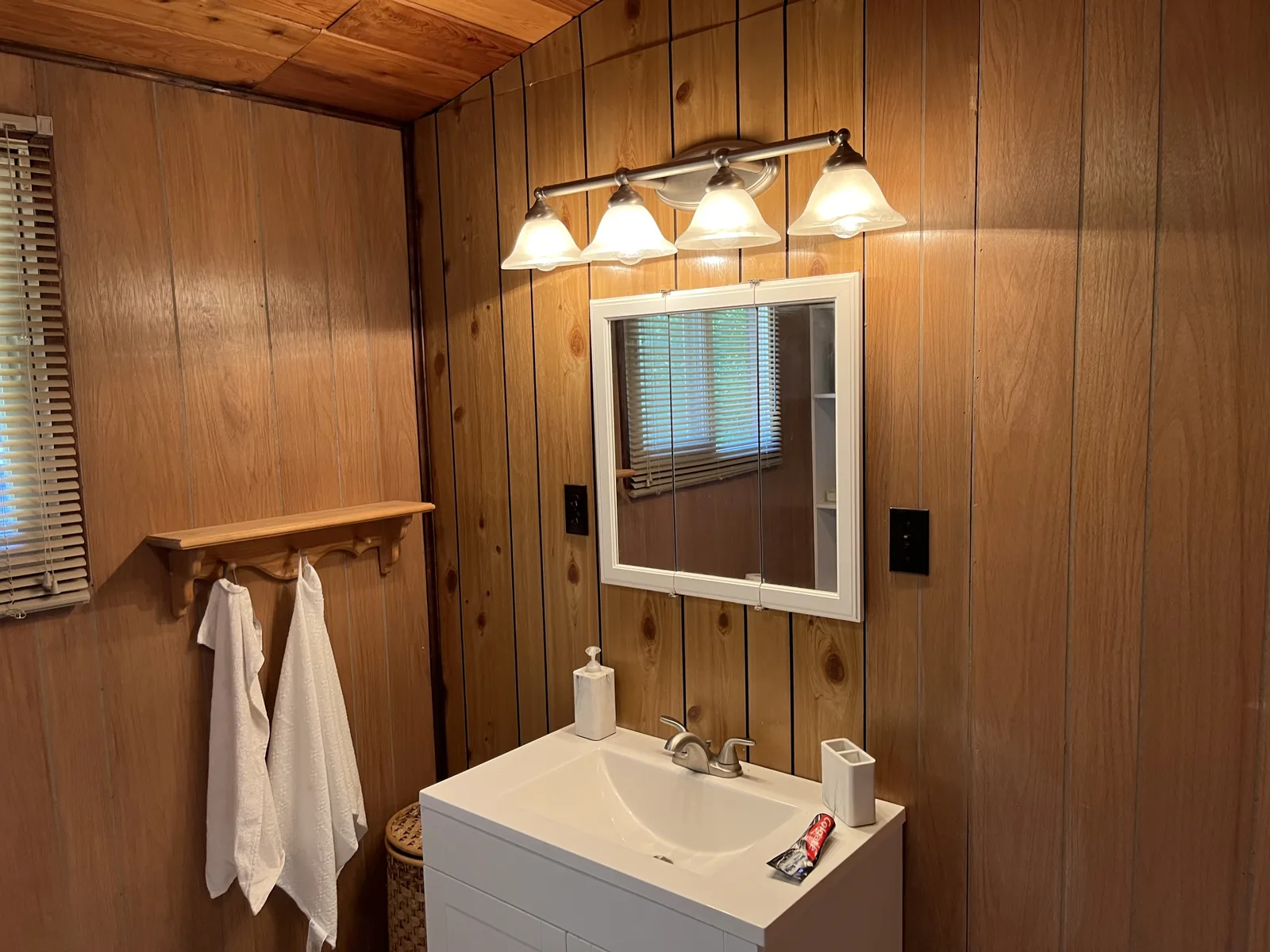 Lakeside Cabin photo