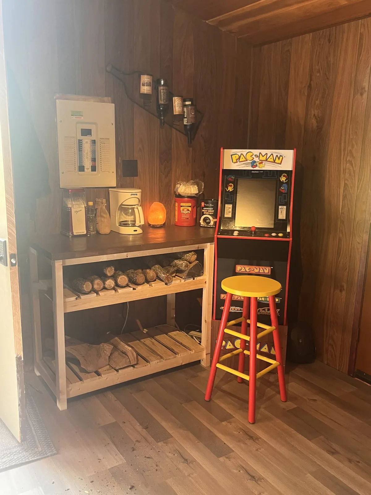 Lakeside Cabin photo